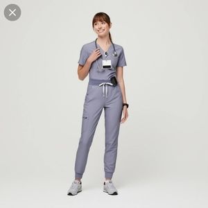 Figs Catarina Scrub Top in Vapor Blue XS